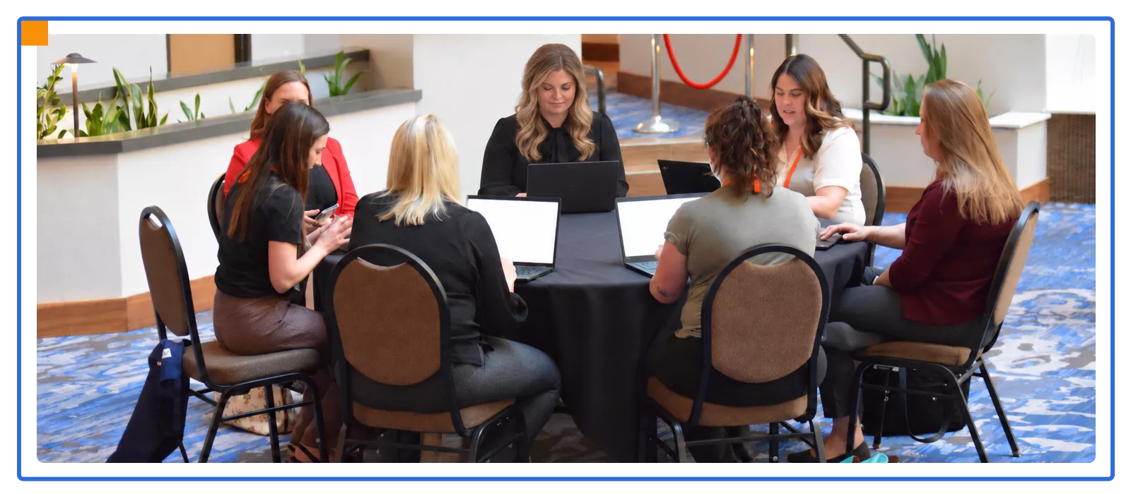 paradigm-annual-conference-group-of-people-working-1600x700